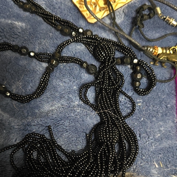 Elegant Gold and Silver Women's Jewelry Set - Picture 9 of 12